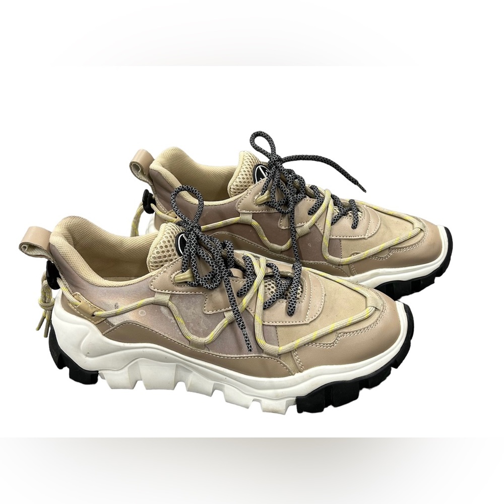 Javi Enterprise Neutral Reflective Lace Lock Chunky Sneaker Shoes | M8 W9.5